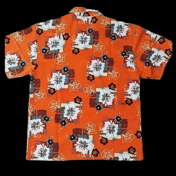 Pineapple Connection ~Youth Size L~ Orange Short Sleeve Button-Up Shirt. - Picture 2 of 7
